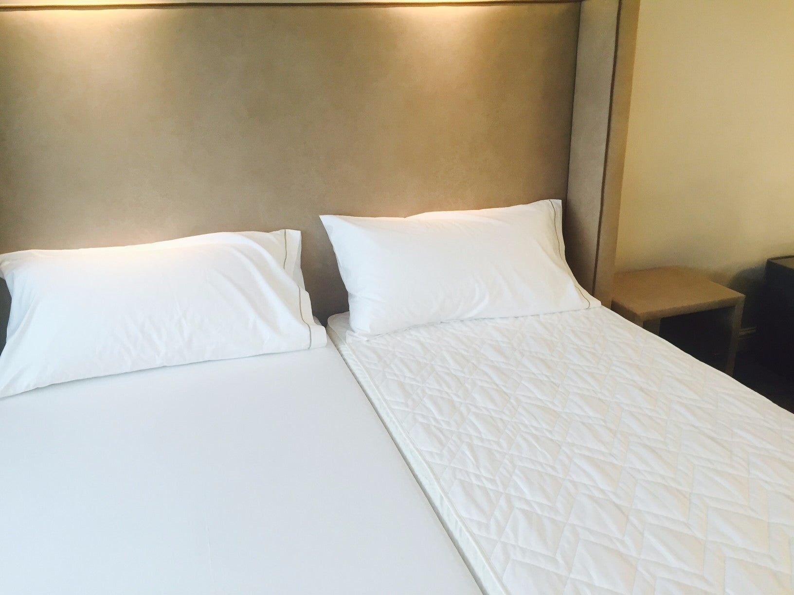 outlast mattress protector memory foam bed
